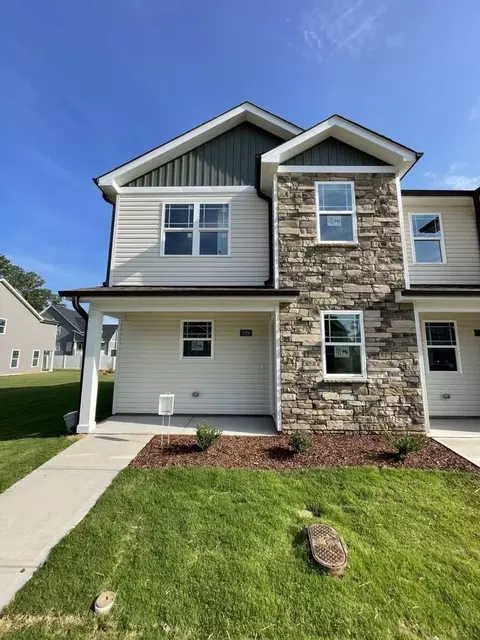 1066 Peony Ln, Youngsville, NC 27596