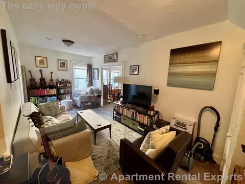 23 Bonner Ave #1, Medford, MA 02155