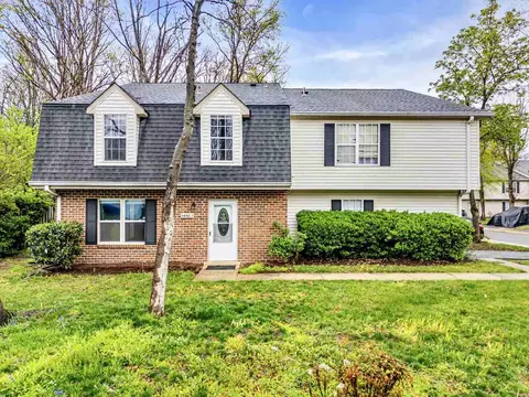 4536 Reeves Pl #A, Waldorf, MD 20602
