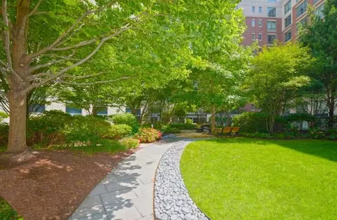 170 Brookline Ave #616, Boston, MA 02215