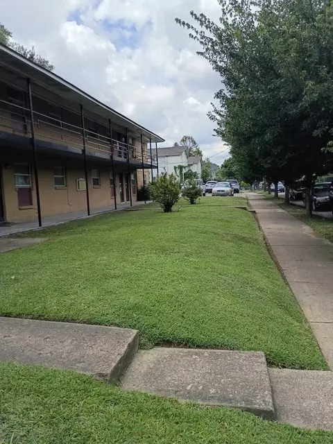 Undisclosed, Memphis, TN 38105