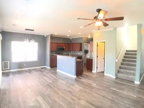 8704 Arkansas Rd NW, Albuquerque, NM 87120