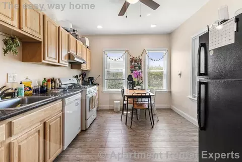175 River St #2, Cambridge, MA 02139