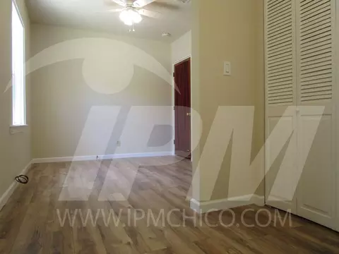 184 E Washington Ave, Chico, CA 95926 photo 12
