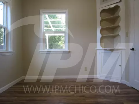 184 E Washington Ave, Chico, CA 95926 photo 10