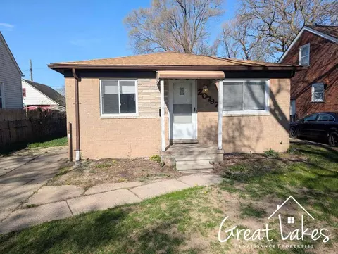 20797 Gentner St, Warren, MI 48089