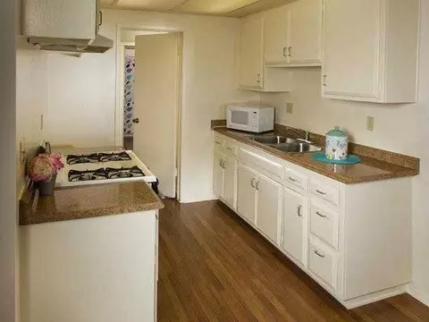 16331 Mcfadden Ave, Tustin, CA 92780