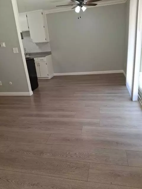 8014 Woodman Ave #3, Los Angeles, CA 91402