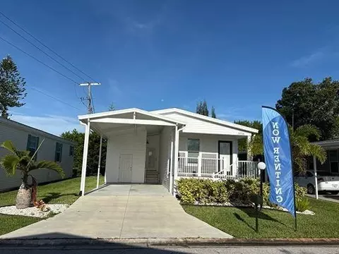 5558 Whistling Tree Ln, Bradenton, FL 34203