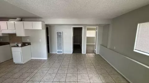 1829 8th Ave, Oakland, CA 94606