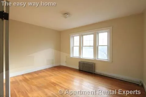 10 Wendell St #22, Cambridge, MA 02138