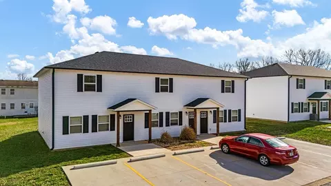 2700 Burke Ave #1503, West Plains, MO 65775