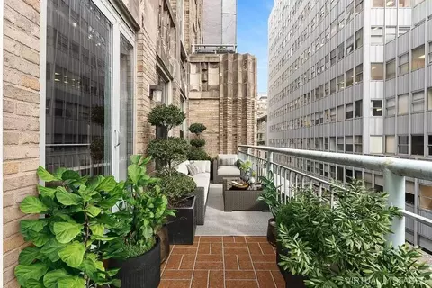 Undisclosed, New York, NY 10038