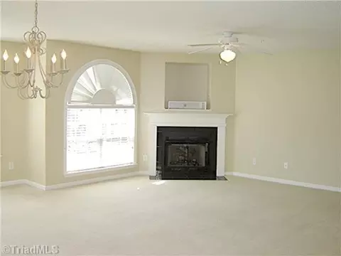 623 Scholastic Dr, Winston Salem, NC 27106