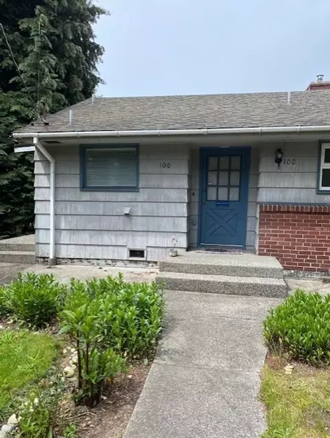 100 NW 43rd St, Seattle, WA 98107