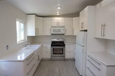 636 E Birch St #E, Brea, CA 92821 photo 3