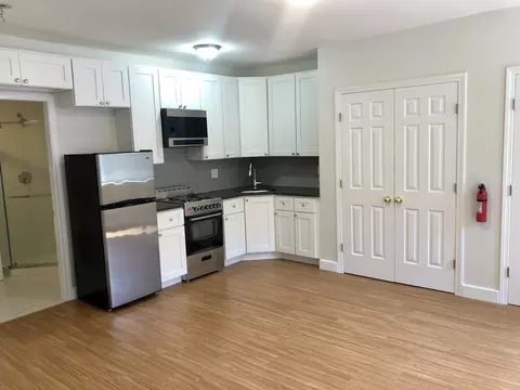 614 Massachusetts Ave #1A, Boston, MA 02118