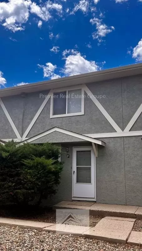 1751 Shenandoah Dr, Colorado Springs, CO 80910