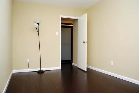 950 25th St NW #316N, Washington, DC 20037