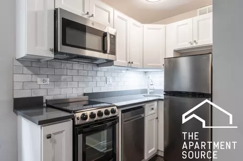 640 W Wrightwood Ave #311, Chicago, IL 60614