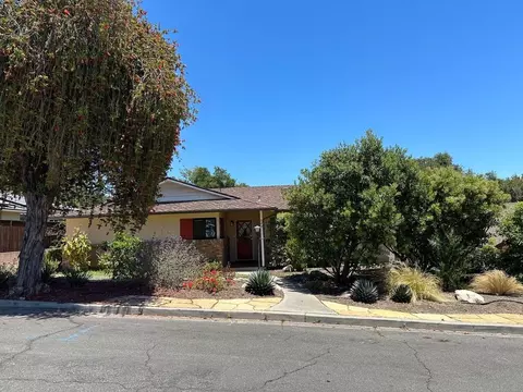524 Foxen Dr, Santa Barbara, CA 93105