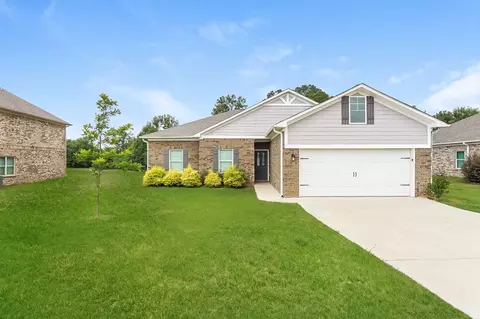 5519 Coach Ln, Bessemer, AL 35022