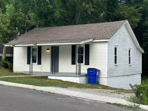 1506 Whatley St, Columbia, TN 38401