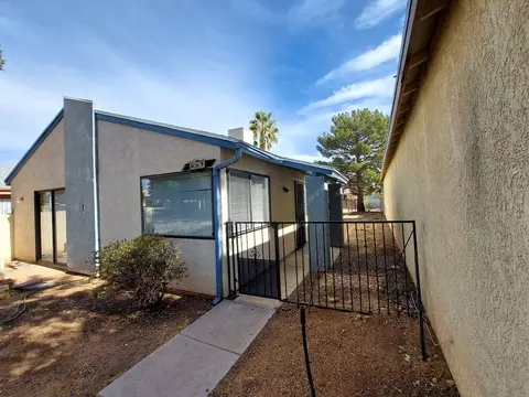617 Via Entrada, Sierra Vista, AZ 85635
