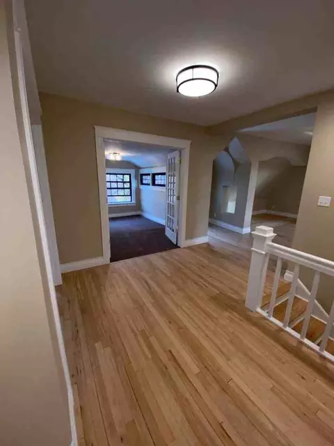 20002002 Dupont Ave S #9, Minneapolis, MN 55405