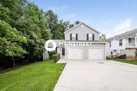 220 Bay Cove Ct, Stockbridge, GA 30281