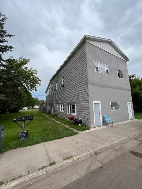 423 Commonwealth Ave #4, Duluth, MN 55808
