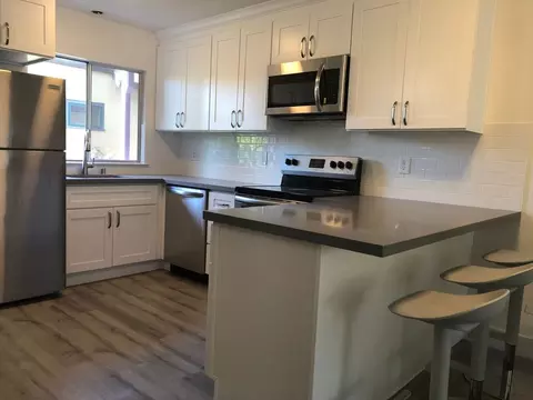 2120 Grant St #3, Berkeley, CA 94703