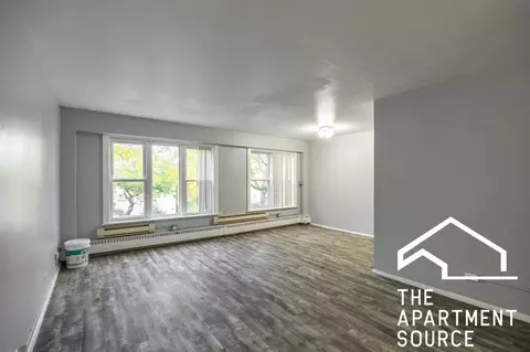 7333 N Ridge Blvd #305, Chicago, IL 60645