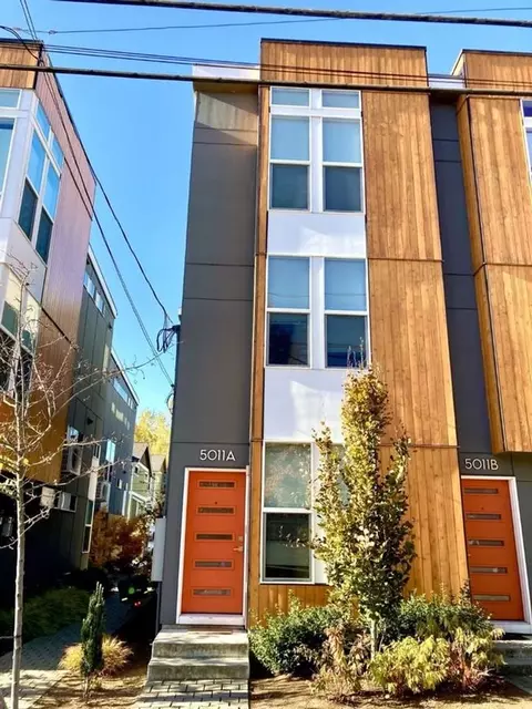 5011 40th Ave NE # A, Seattle, WA 98105