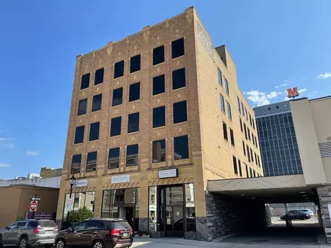 13 1st Ave SW #302, Minot, ND 58701
