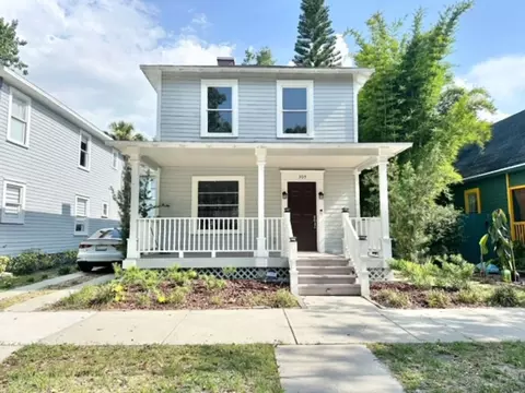 305 W 9th St, Sanford, FL 32771