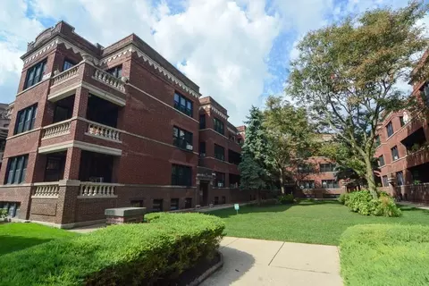 2518 N Kedzie Blvd #2E, Chicago, IL 60647
