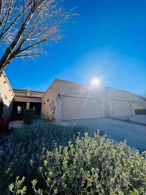 1252 Mission Nuevo Dr, Las Cruces, NM 88011