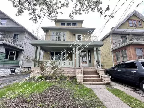 66 Dash St #2, Buffalo, NY 14220