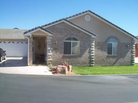 364 N Dover Ln, Washington, UT 84780