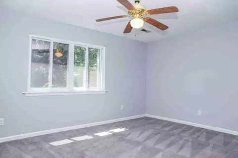 751 Center St, Mount Pleasant, SC 29464