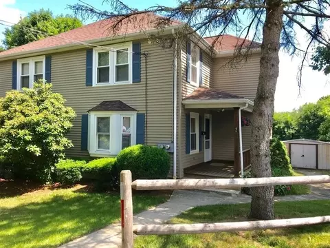 9 Griswald Ct, Uxbridge, MA 01569