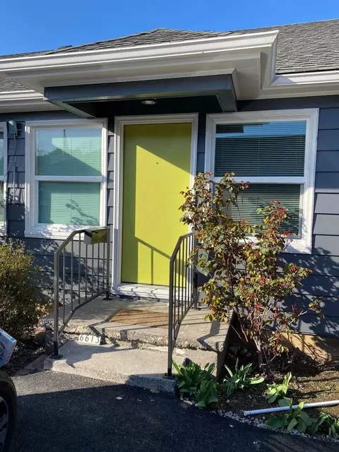 6617 N Greeley 2, Portland, OR 97217