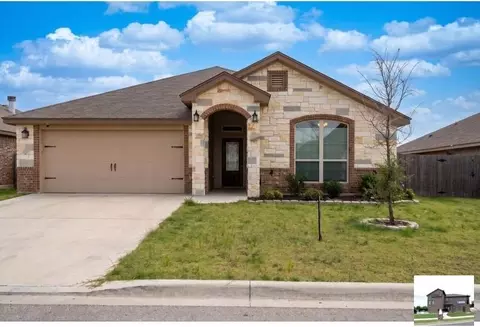 900 Clanton Cv, Killeen, TX 76542