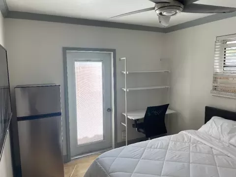 Ne 6th Ter, Pompano Beach, FL 33064