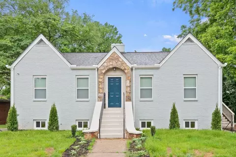 636 Francis Pl NW, Atlanta, GA 30318