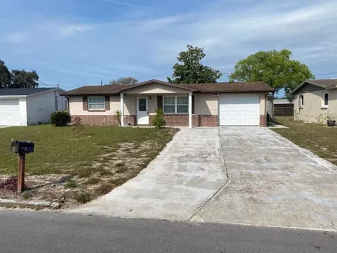 12903 College Hill Dr, Bayonet Point, FL 34667