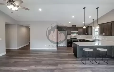 1081 Baxter Rd SE, Salem, OR 97306 photo 4