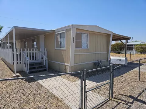 1900 Diamond Dr, Bullhead City, AZ 86442