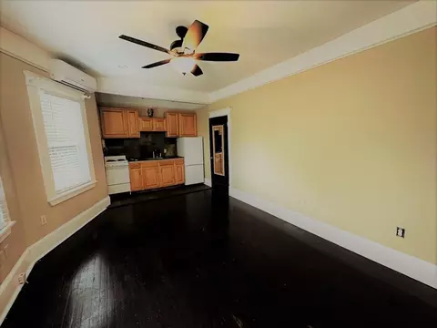 606 Lake Dot Cir, Orlando, FL 32801